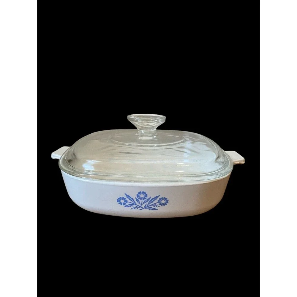 RARE 1958 CORNINGWARE CORNFLOWER EMBOSSED BOTTOM FLAME W/ LID CASSEROLE DISH A-7